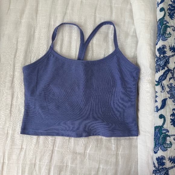 Bundle of Beyond Yoga Tanks - Picture 7 of 8